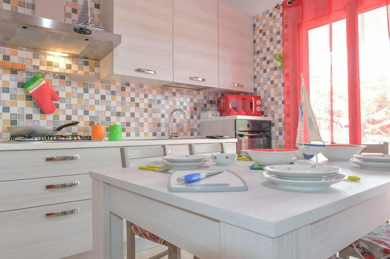 Residence La Marina 罗萨岛 公寓